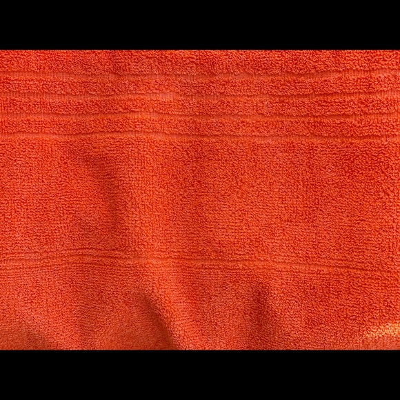 Oversized Double Sided Soft Cotton w/Fringed Towel - Picture 6 of 6